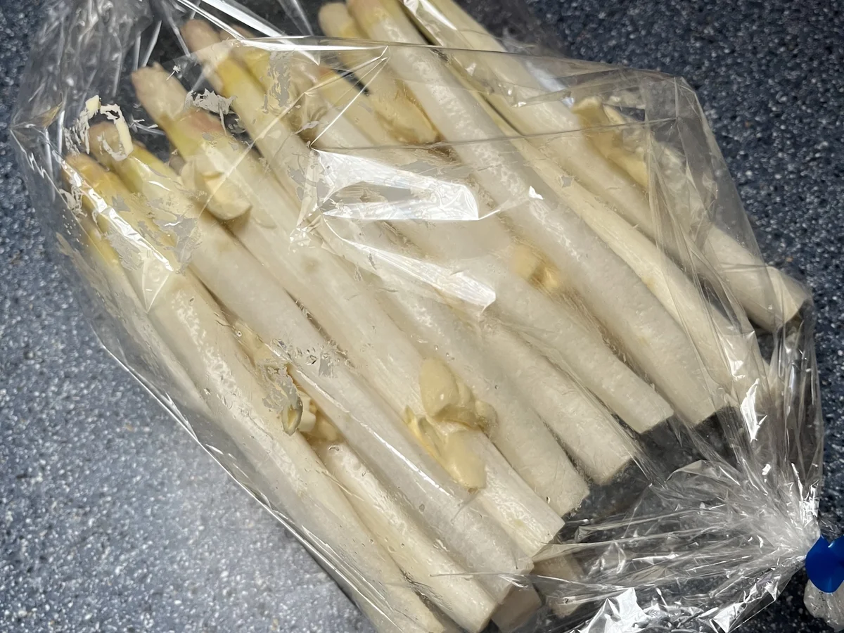 Spargel aus dem Bratschlauch - Rezept - Bild Nr. 17405