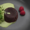 Warmes Schokoküchlein mit flüssigem Kern und Matcha-Parfait - Rezept - Bild Nr. 17403