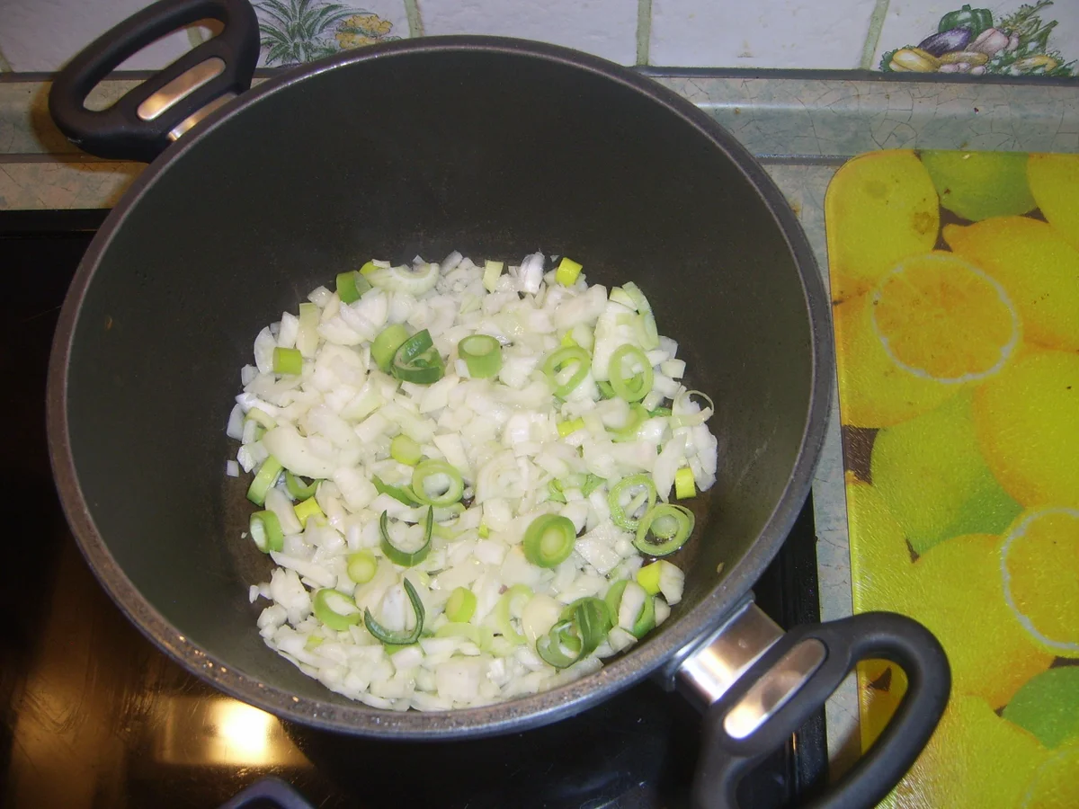 Rezept: Wildschweingulasch etwas abgewandelt! Bild Nr. 4 Wildschweingulasch etwas abgewandelt! - Rezept - Bild Nr. 4