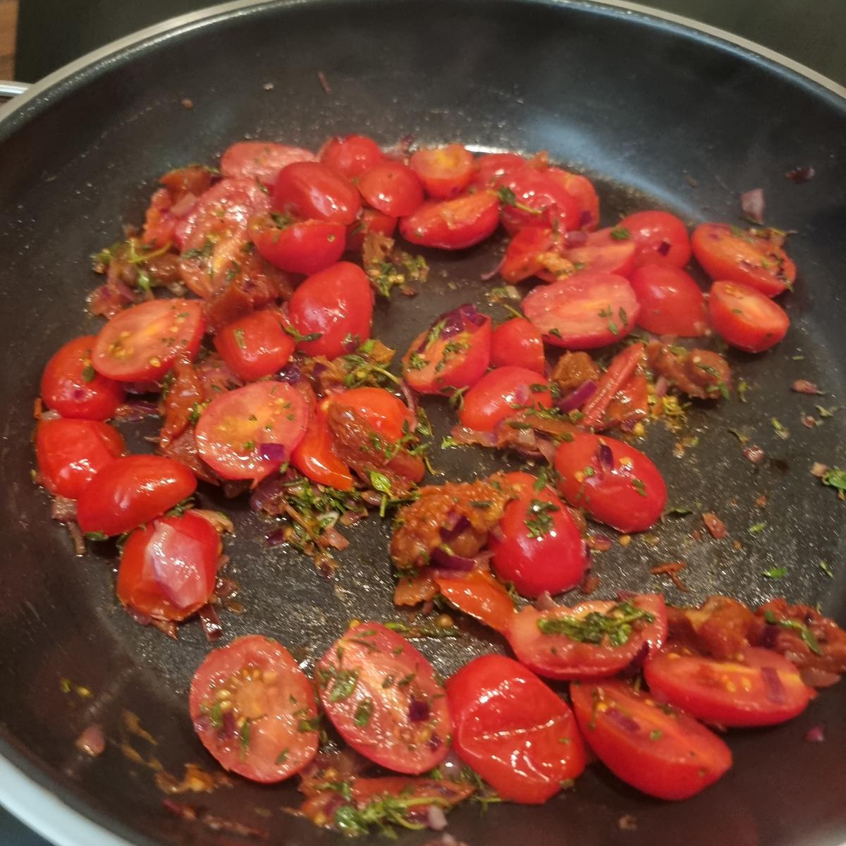 Pasta mit Tomatensauce - Rezept - Bild Nr. 17409