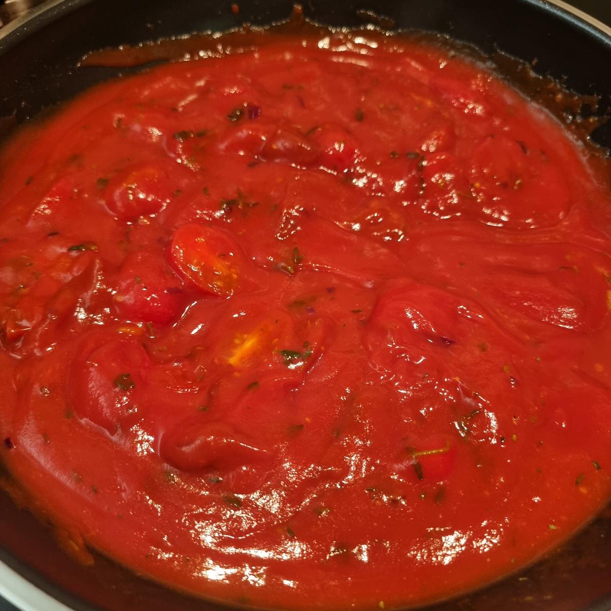 Pasta mit Tomatensauce - Rezept - Bild Nr. 17411