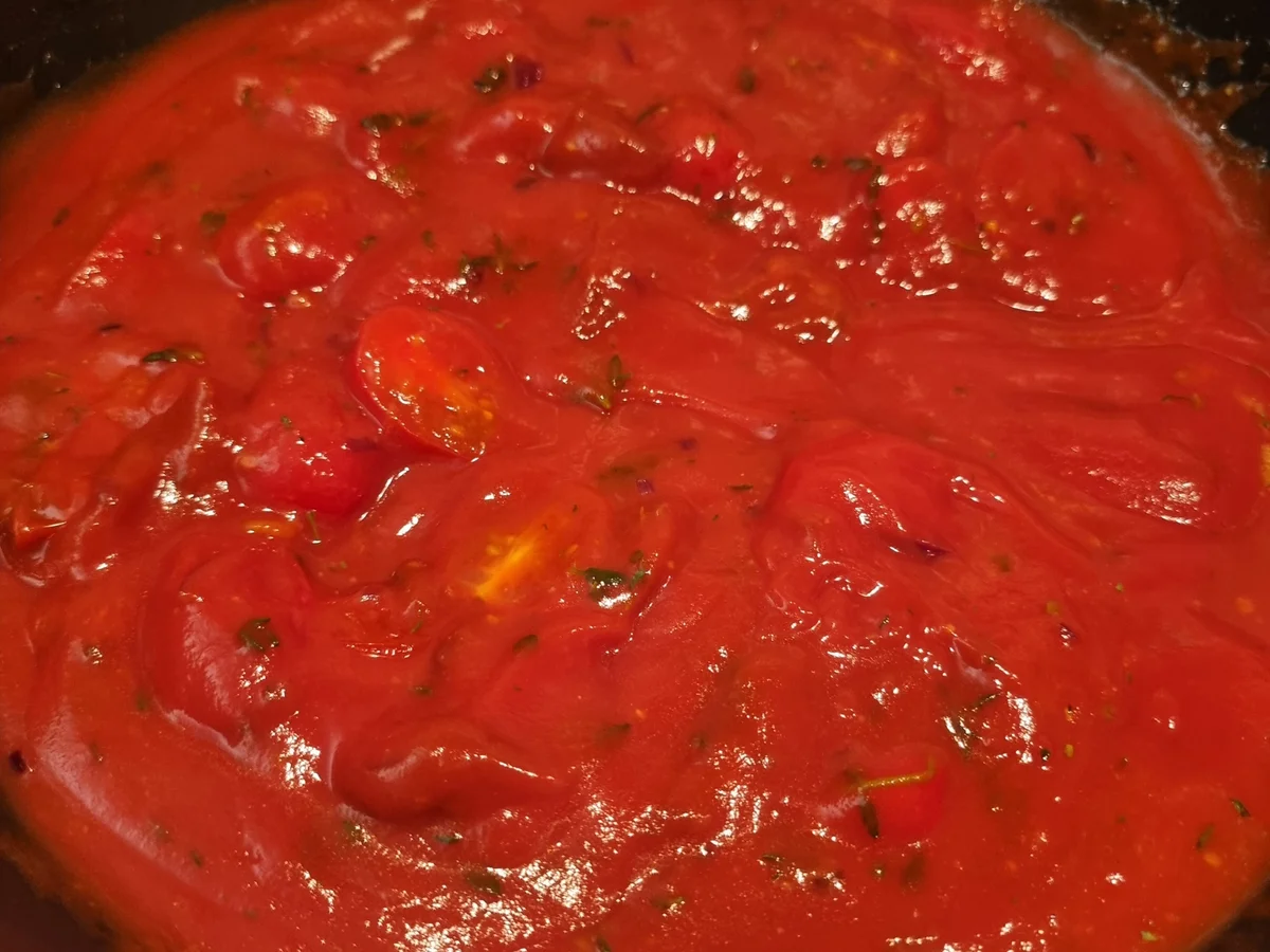 Pasta mit Tomatensauce - Rezept - Bild Nr. 17411