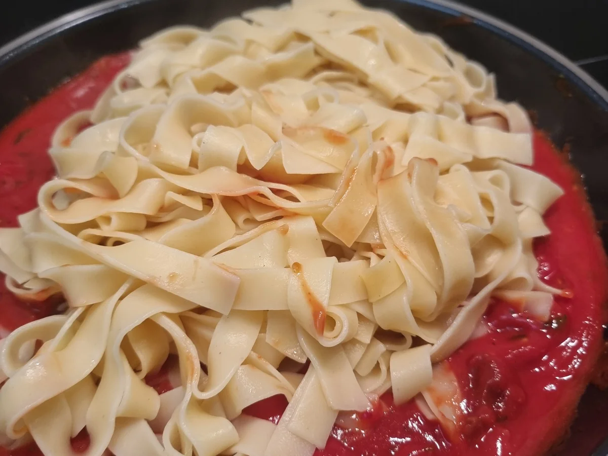 Pasta mit Tomatensauce - Rezept - Bild Nr. 17415