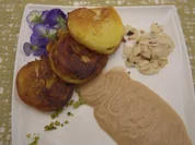 Apfel-Beignets mit aufgeschlagener Erdnuss-Dulcey-Schokoladen-Ganache - Rezept - Bild Nr. 2