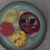 Mandelküchlein mit Pistazieneis und Himbeerspiegel - Rezept - Bild Nr. 2