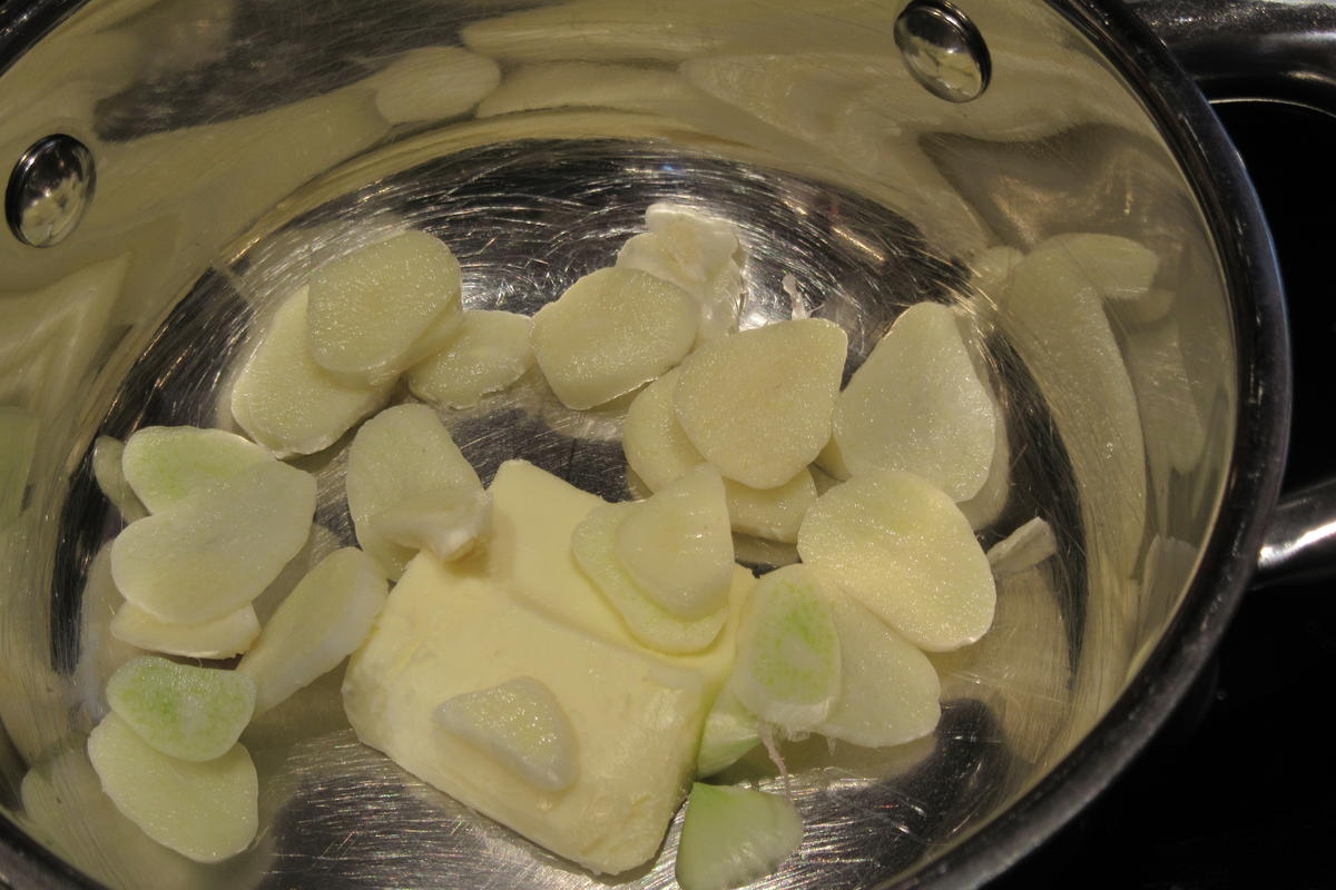 Suppen - Cremige Knoblauchsuppe - Rezept - Bild Nr. 17422