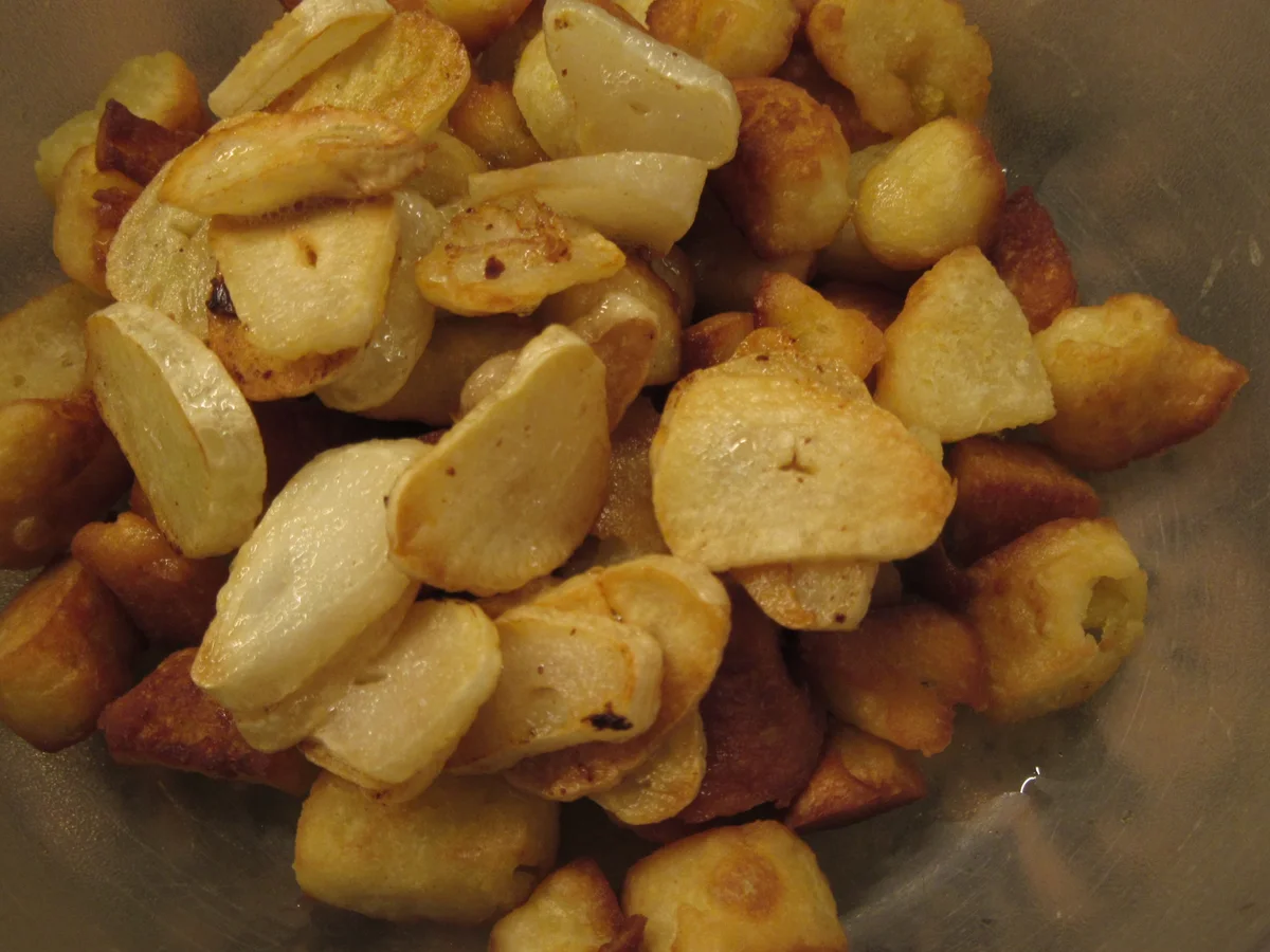 Rezept: Suppen - Cremige Knoblauchsuppe Bild Nr. 17423 Suppen - Cremige Knoblauchsuppe - Rezept - Bild Nr. 17423