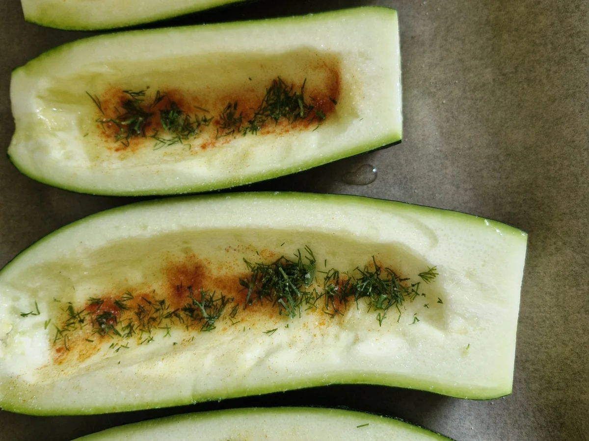 Rezept: Gefüllte Zucchini ........ mal anders Bild Nr. 17423 Gefüllte Zucchini ........ mal anders - Rezept - Bild Nr. 17423