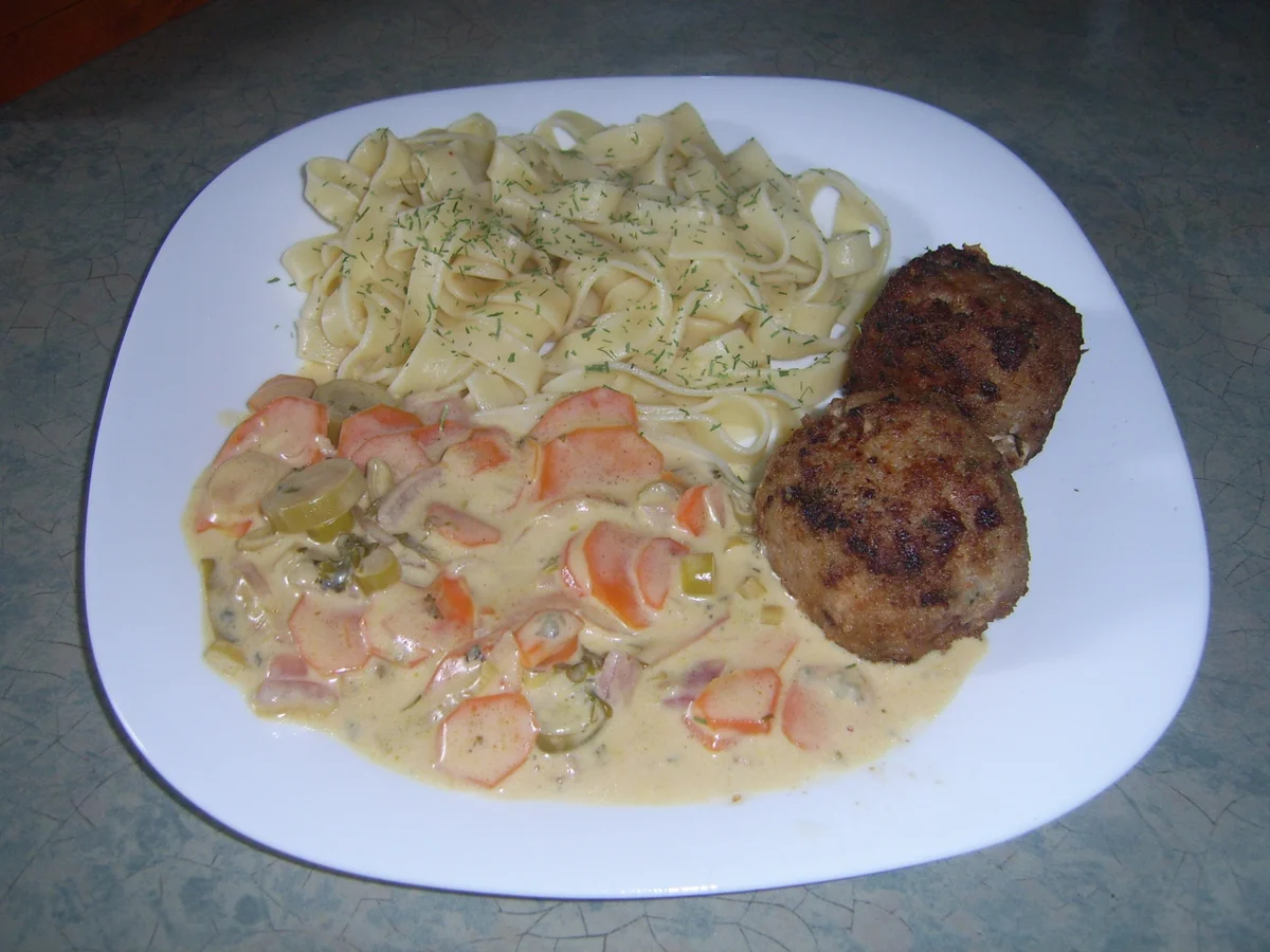 Lauch-Möhren mit Sauce Hollandaise und Huller - Rezept - Bild Nr. 17420