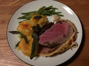 Rezept: Beef Wellington mit Roast Potatoes und grรผnen Bohnen Bild Nr. 2 Beef Wellington mit Roast Potatoes und grรผnen Bohnen - Rezept - Bild Nr. 2