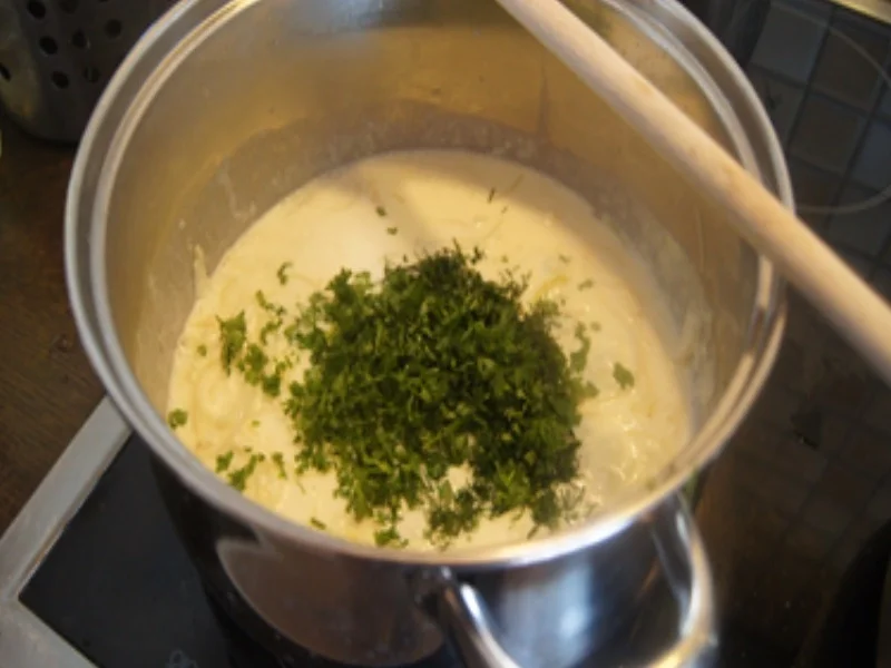 Spargel mit Schollenfilet und Rahm-Drillingen - Rezept - Bild Nr. 13