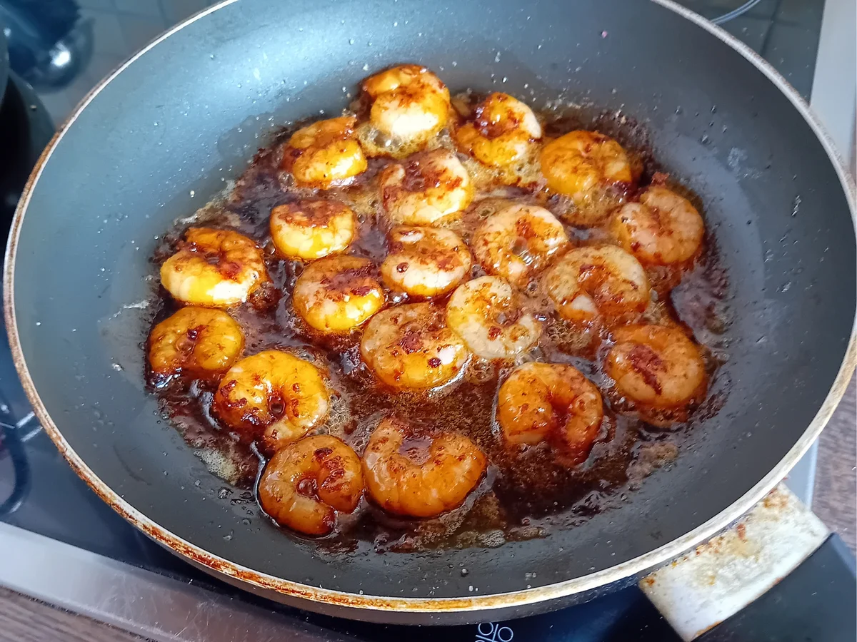 Spaghetti mit Kräuter-Pesto und Garnelen - Rezept - Bild Nr. 5