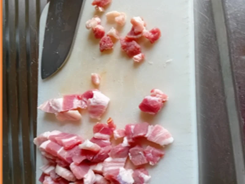 Brathering mit herzhaften Speck-Bratkartoffeln und Gewürzgurke - Rezept - Bild Nr. 17426