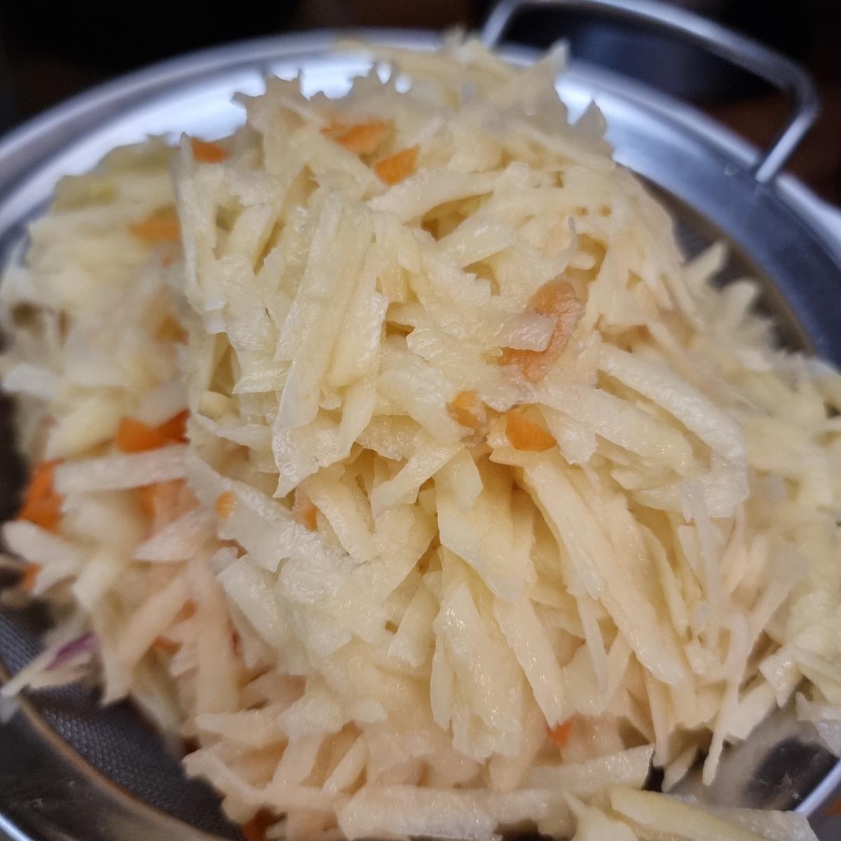 Riesen-Rösti mit Salat - Rezept - Bild Nr. 17448