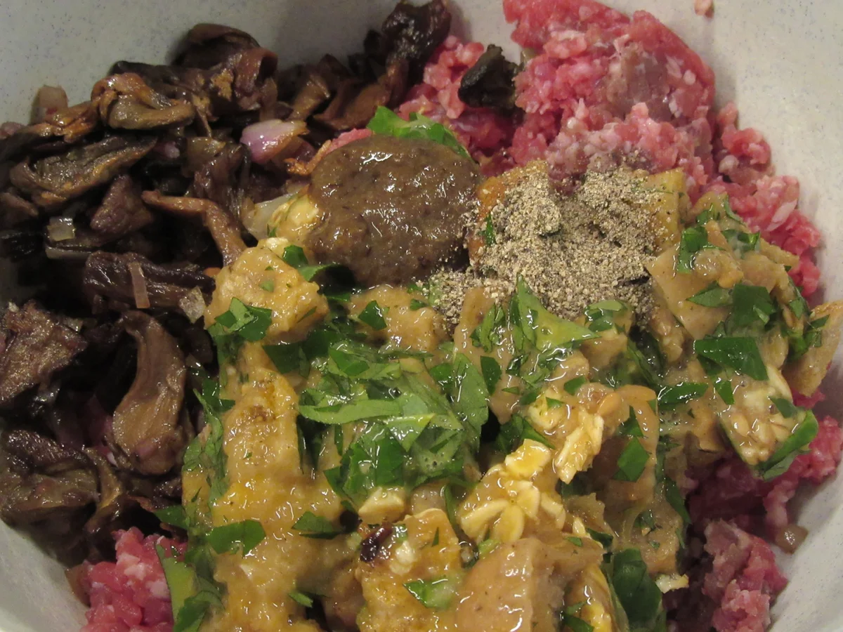 Rezept: Fleisch: Steinpilz-Fleischküchle Bild Nr. 17450 Fleisch: Steinpilz-Fleischküchle - Rezept - Bild Nr. 17450