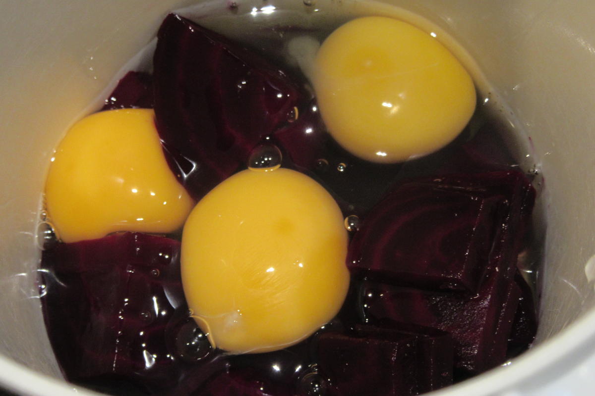 Knödel: Rote-Bete-Knödel auf Lauchgemüse - Rezept - Bild Nr. 17447