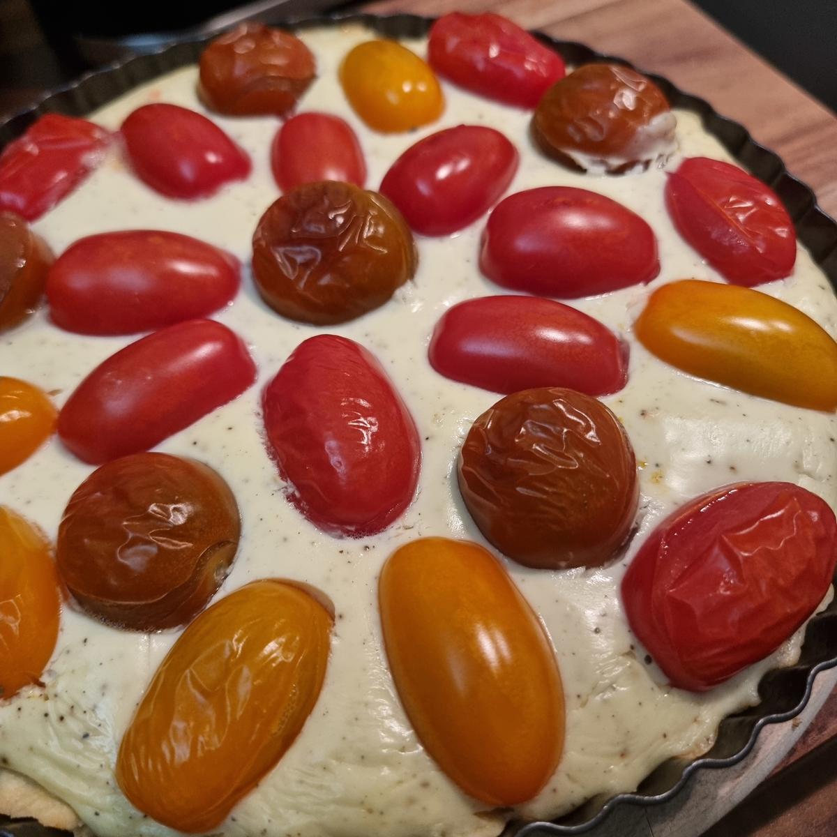 Frischkäse-Tomaten-Tarte - Rezept - Bild Nr. 17454