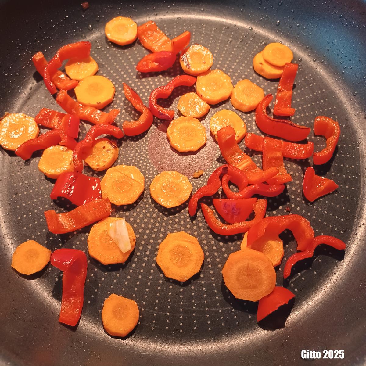 Spitzkohlpfanne mit Gnocchi - Rezept - Bild Nr. 17448