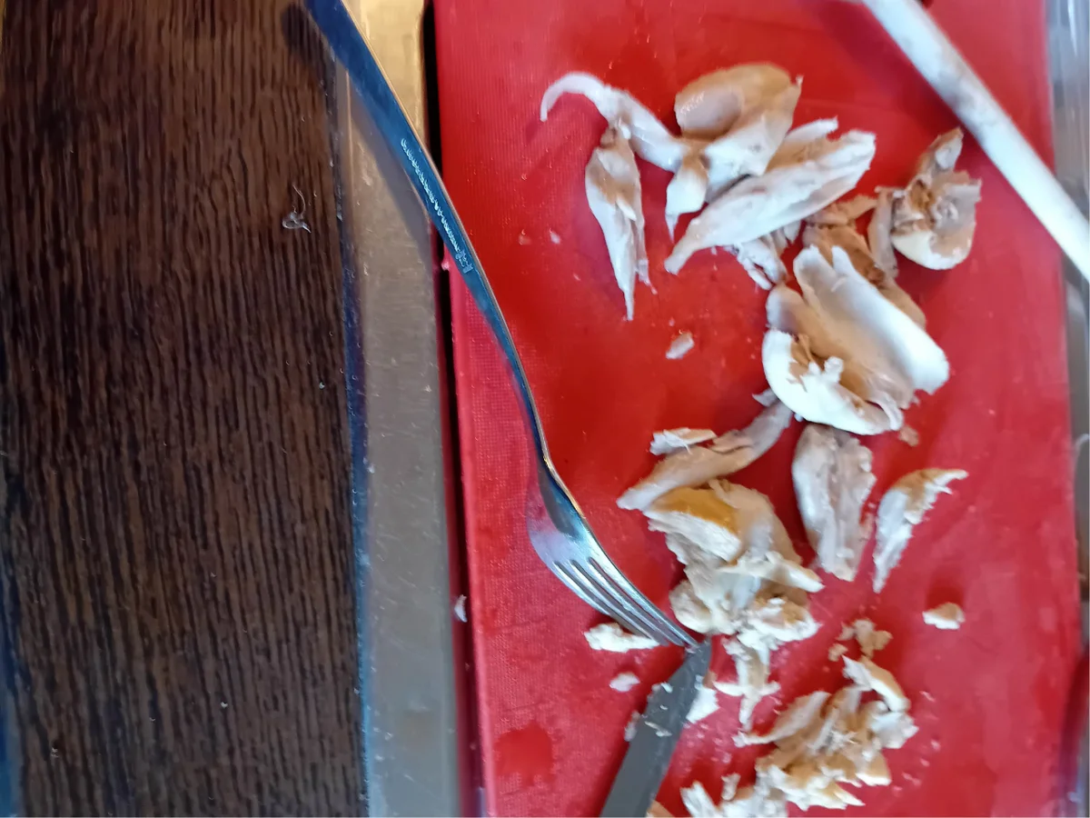 Asiatische Hühnersuppe mit Hähnchenfleisch, Tomaten, Eiern und Glasnudeln - Rezept - Bild Nr. 9