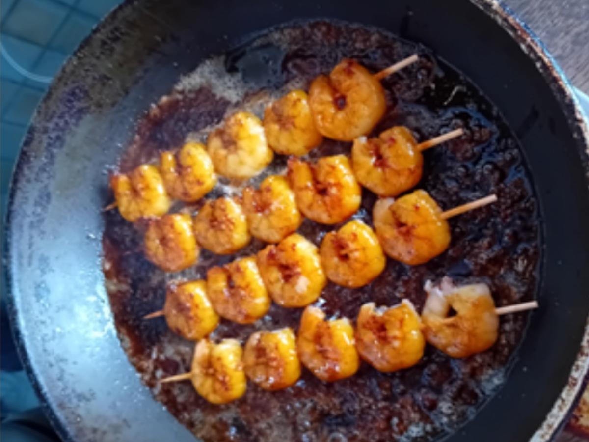 Samtige Kartoffelsuppe mit Garnelenspieß - einfach - von MausVoh