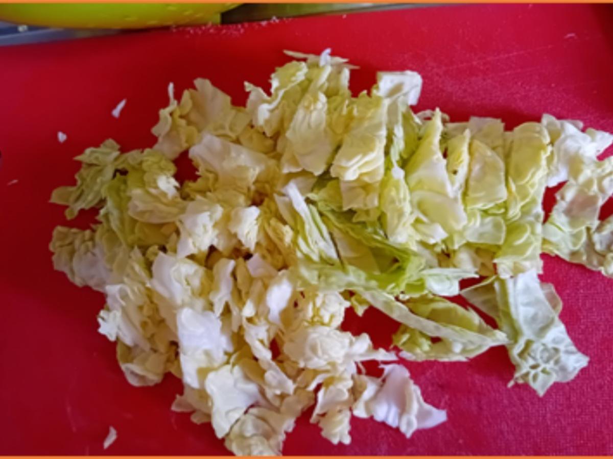Seelachsfilet auf Wirsingbett - Rezept - Bild Nr. 17457