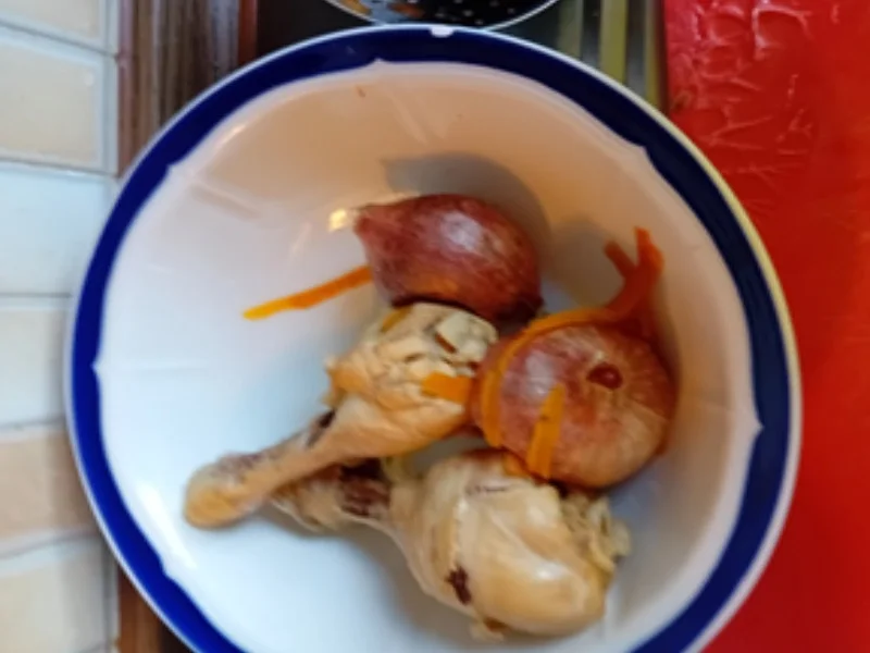 XXL-Suppe mit Gemüsemix, Hähnchenfleisch und Schnittnudeln - Rezept - Bild Nr. 6