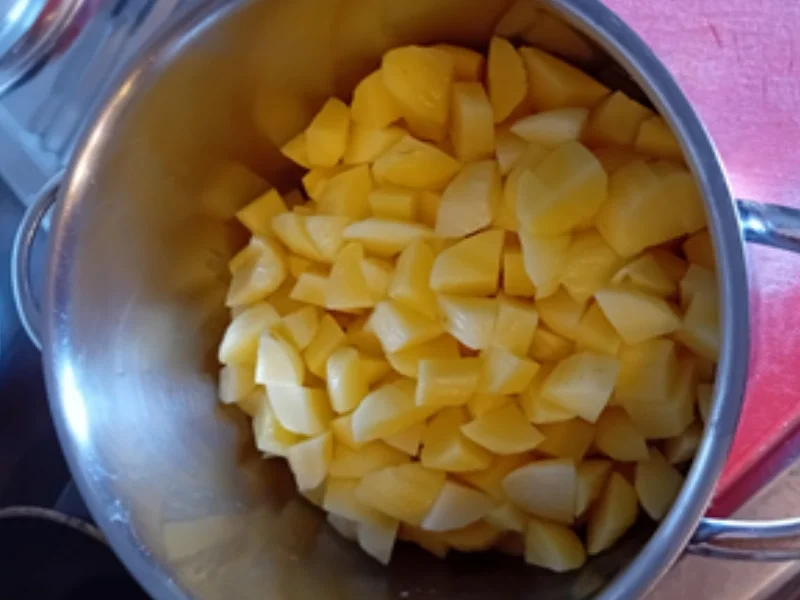 Kartoffel-Ei-Mozzarella-Schinken-Pfanne - Rezept - Bild Nr. 4