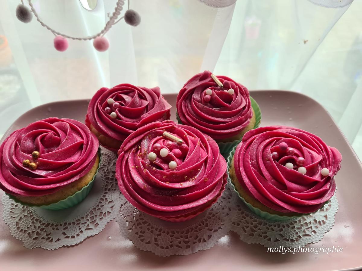 Cupcakes mit Ahoibrause - Rezept - Bild Nr. 17458