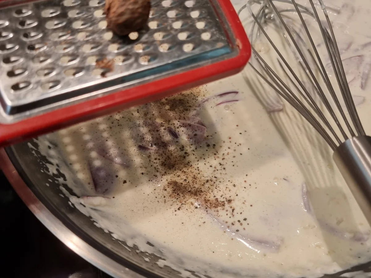 Kartoffel-Blumenkohl-Gemüse mit Geflügel-Wiener-Würstchen - Rezept - Bild Nr. 17464