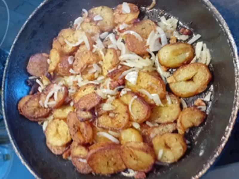 Heringsfilets in Sahnesauce mit herzhaften Bratkartoffeln und Gewürzgurke - Rezept - Bild Nr. 16