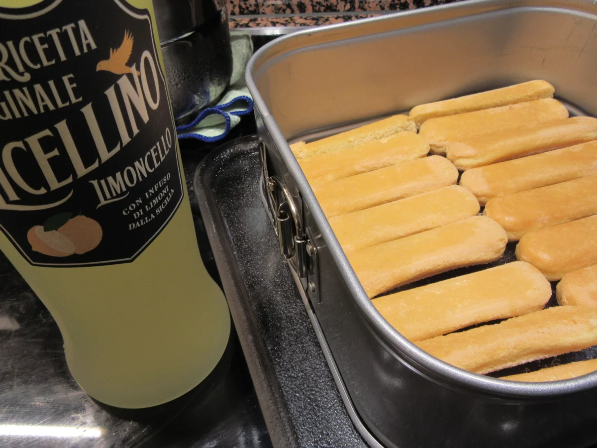 Rezept: Dessert: Limonen-Tiramisu Bild Nr. 4 Dessert: Limonen-Tiramisu - Rezept - Bild Nr. 4