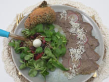 Tafelspitz mit Salat, Kernölmayo und Bagel - Rezept - Bild Nr. 17457