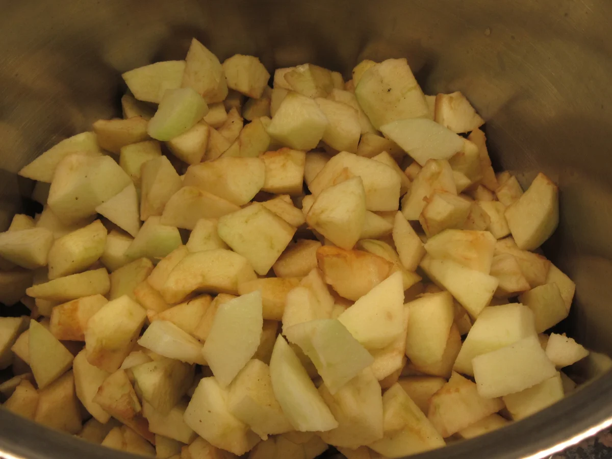 Rezept: Vorrat: Apfelmarmelade aus Fallobst Bild Nr. 4 Vorrat: Apfelmarmelade aus Fallobst - Rezept - Bild Nr. 4