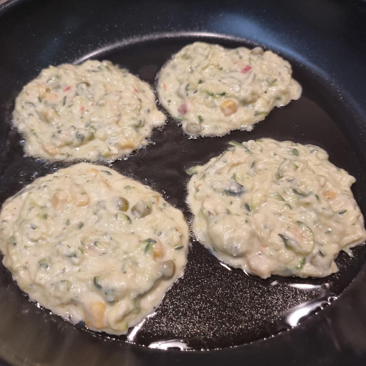 Zucchini-Puffer - Rezept - Bild Nr. 17477