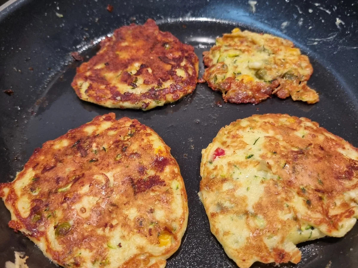 Zucchini-Puffer - Rezept - Bild Nr. 17479