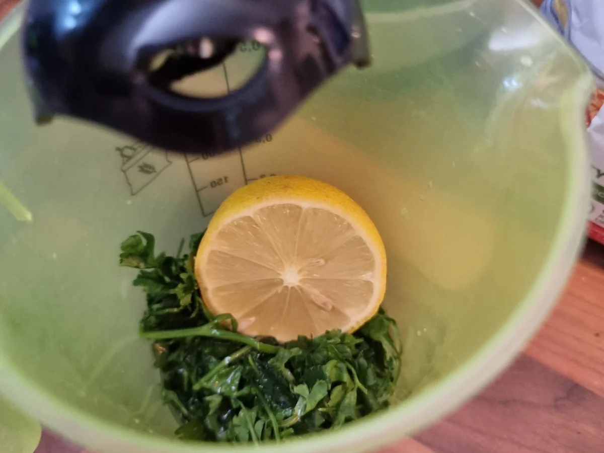 Flammkuchen mit Rinder-Carpaccio - Rezept - Bild Nr. 17480