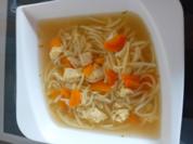 Hühnersuppe mit schwäbischen Nudeln, Möhren und Eierstich - Rezept - Bild Nr. 2