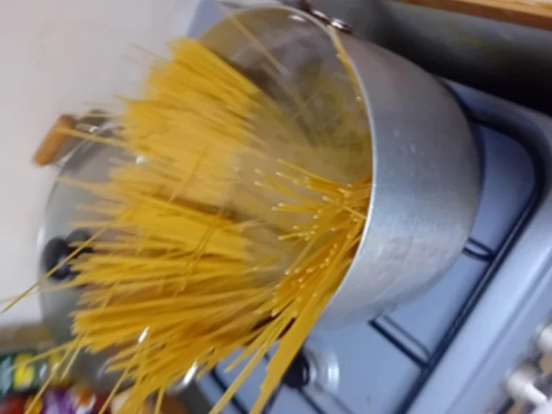 Spaghetti mit Spezial-Sauce - Rezept - Bild Nr. 4