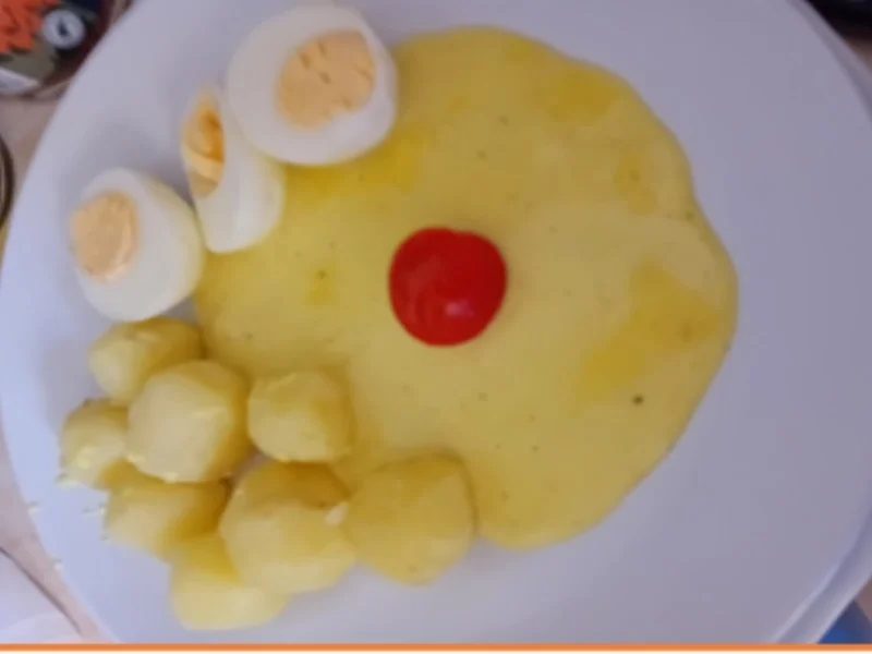 Gekochte Eier in Sahne-Senf-Sauce mit Min-Pellkartoffeln und Chinakohl-Salat - Rezept - Bild Nr. 7