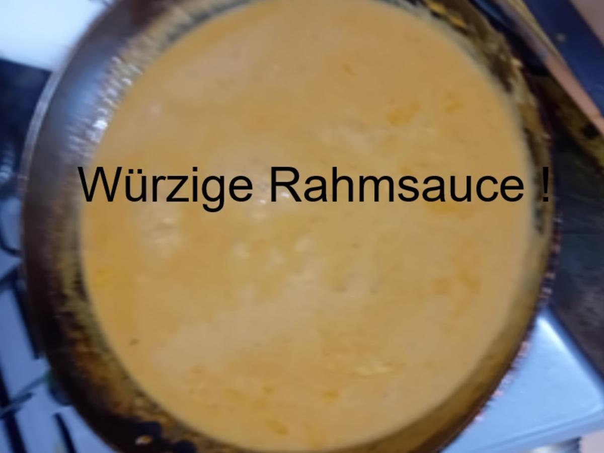 Rinderhackfleisch-Buletten mit würziger Rahmsauce, Blumenkohl und Drillingen - Rezept - Bild Nr. 17485