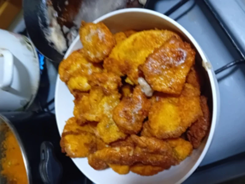 Rezept: Mini-Hähnchenbrustfilet-Schnitzel mit Sahne-Honig-Möhren und Drillingen Bild Nr. 8 Mini-Hähnchenbrustfilet-Schnitzel mit Sahne-Honig-Möhren und Drillingen - Rezept - Bild Nr. 8