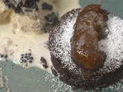 Schokoladentarte, Vanilleeis mit Kaviar & Trüffe - Rezept - Bild Nr. 2