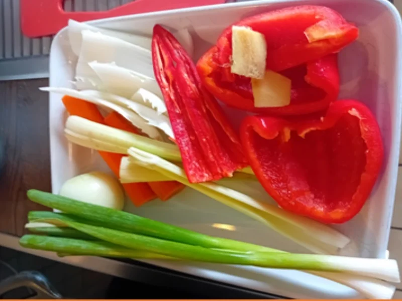 Sichuan Suppeneintopf mit Hackfleisch, Gemüsemix, Glasnudeln und Ei - Rezept - Bild Nr. 6