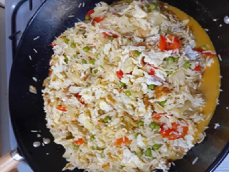 Biryani Masala mit Gemüsemix, Hähnchenfleisch, Ei und Reis - Rezept - Bild Nr. 17512