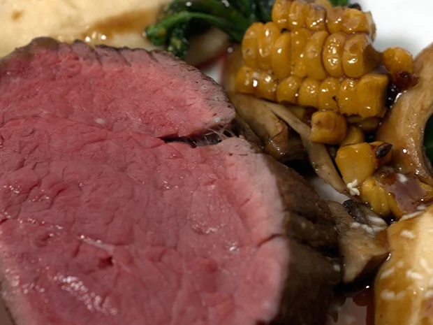 Filet vom bayrischen Jungbullen mit Petersilienwurzelpüree - Rezept - Bild Nr. 17506