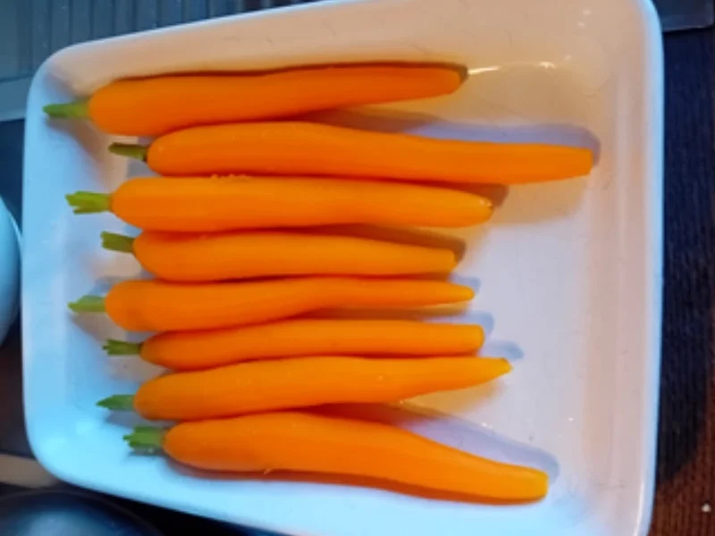 Steinpilzschnitzel mit Honig-Bundmöhren und Buttermilch-Kartoffelstampf - Rezept - Bild Nr. 9