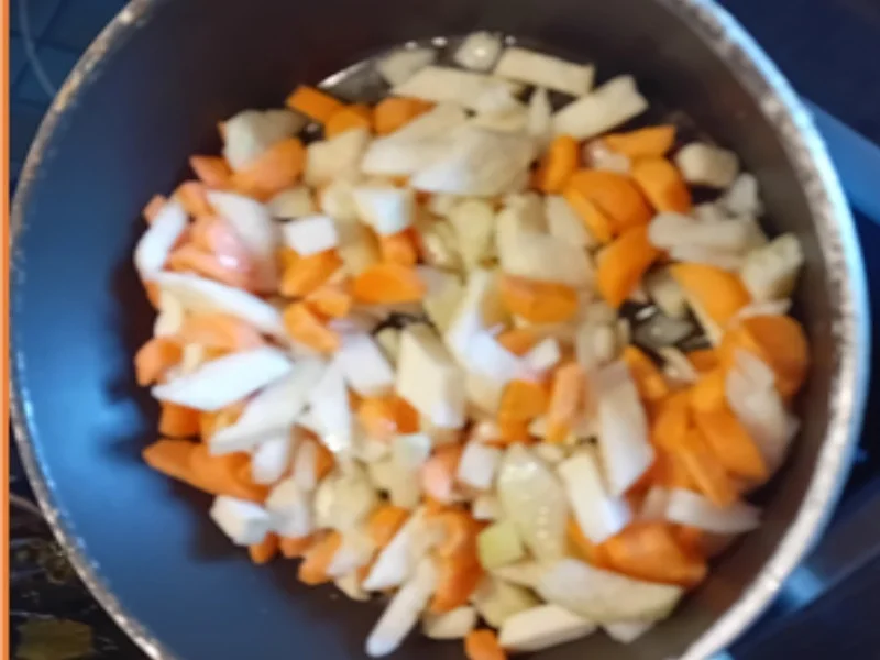 Kabeljaufilet mit Möhren-Kohlrabi-Rahmgemüse - Rezept - Bild Nr. 11