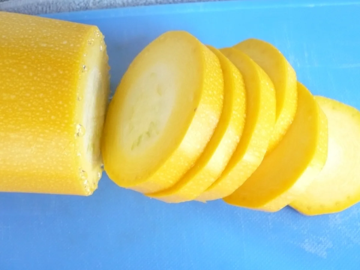 Rezept: Zucchini - Creme - Suppe Bild Nr. 17503 Zucchini - Creme - Suppe - Rezept - Bild Nr. 17503