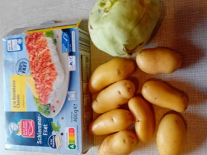 Schlemmer-Filet à la Bordelaise mit Rahm-Kohlrabi und Pellkartoffeln - Rezept - Bild Nr. 3