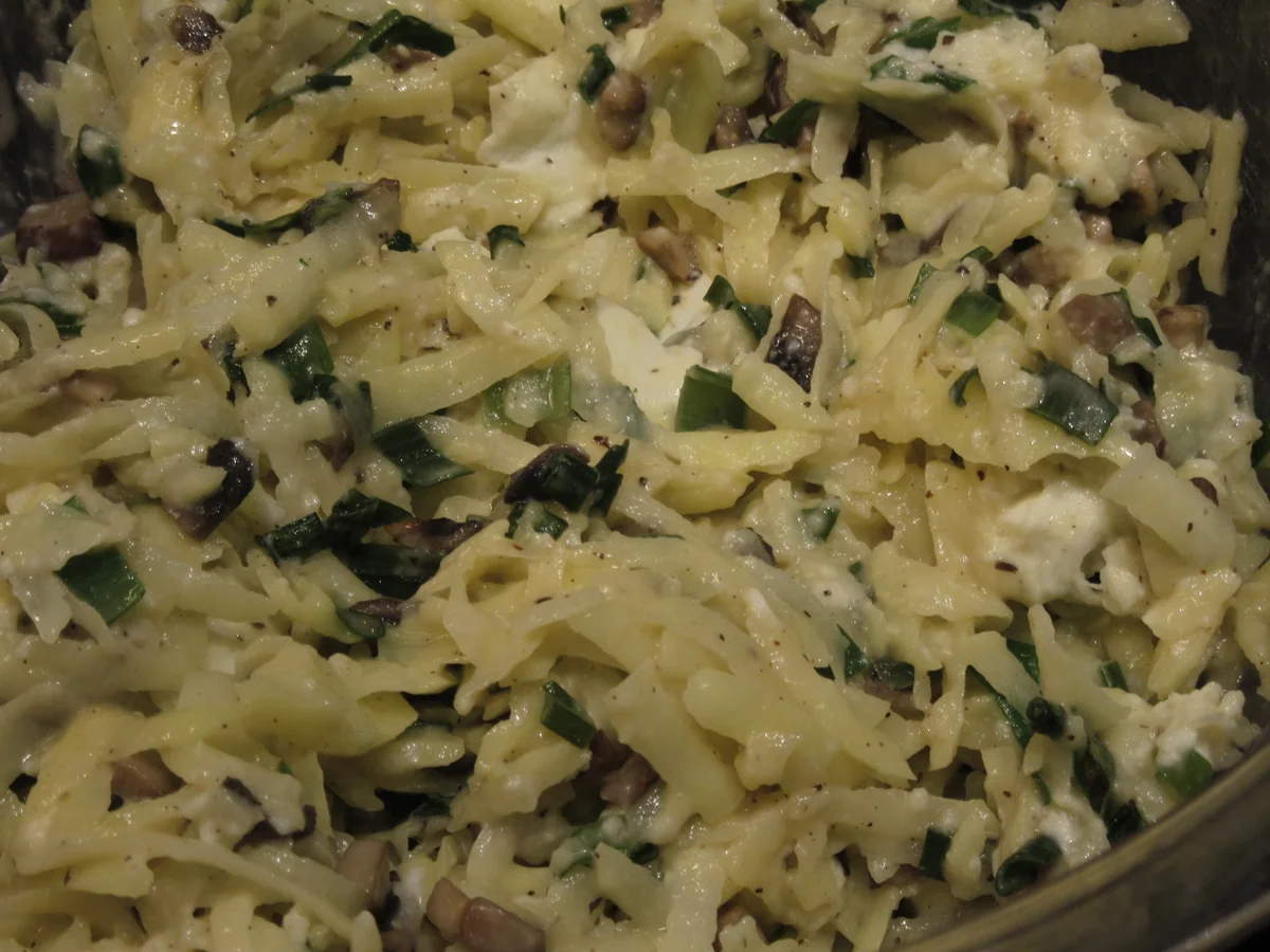 Kartoffeln: Mozzarella-Kartoffel-Rösti - Rezept - Bild Nr. 8